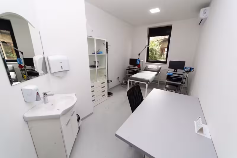 Booking an Appointment: Clinic Clinic for Booking an Appointment - Where To Pick Up Ealing: Private Microsuction Ear Wax Removal In Ealing W5